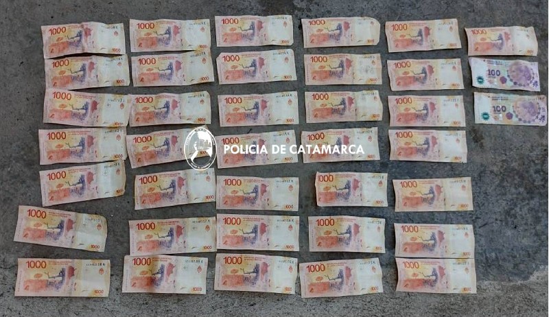 Arrestan a tres personas sospechadas de agresión, recuperan dinero en efectivo y otros elementos sustraídos en La Paz