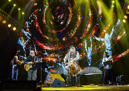 El Patio del Poncho recibirá la mÃstica festivalera del Dúo Coplanacu
