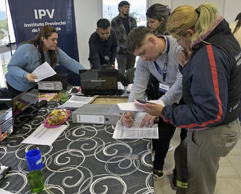 Vivienda Más Cerca llegó al Loteo Parque Sur para acercar soluciones y facilitar trámites a los vecinos