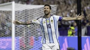 Los récords que rompió Messi en la goleada a Argelia